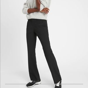 NWT Banana Republic Logan Trouser